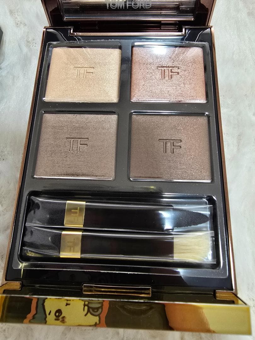 新品未使用☆TOM FORD アイカラー クォード 03 ヌードディップ