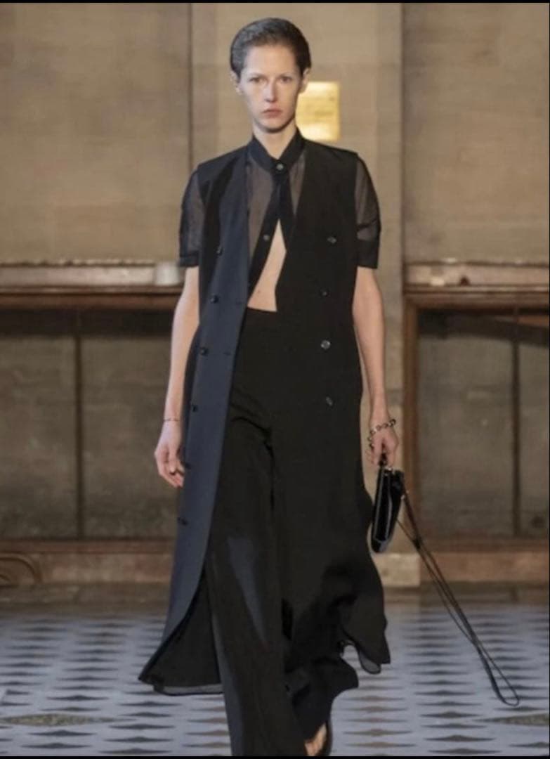 UJOH ウジョー ロングワンピース ベルト付 黒 M