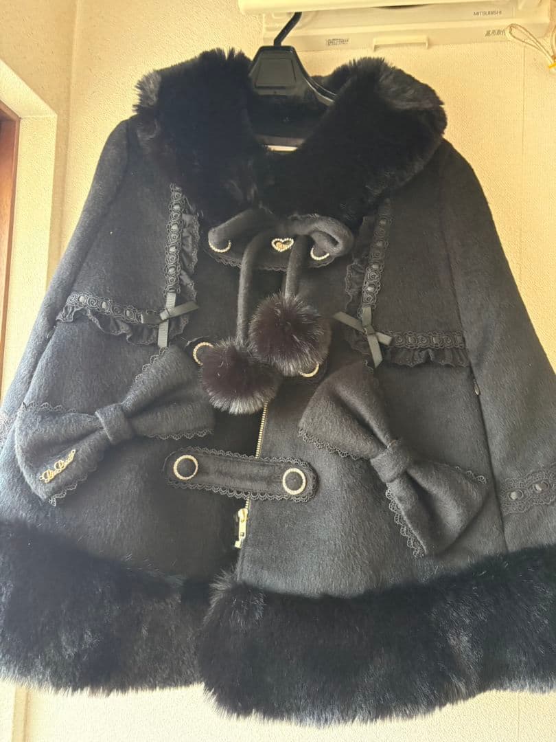 LIZ LISA シャギーツインリボンポンチョブラック