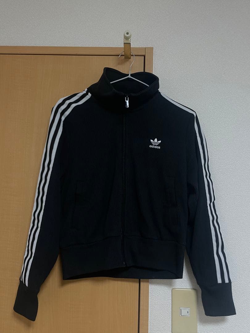 adidas トラックジャケットXL