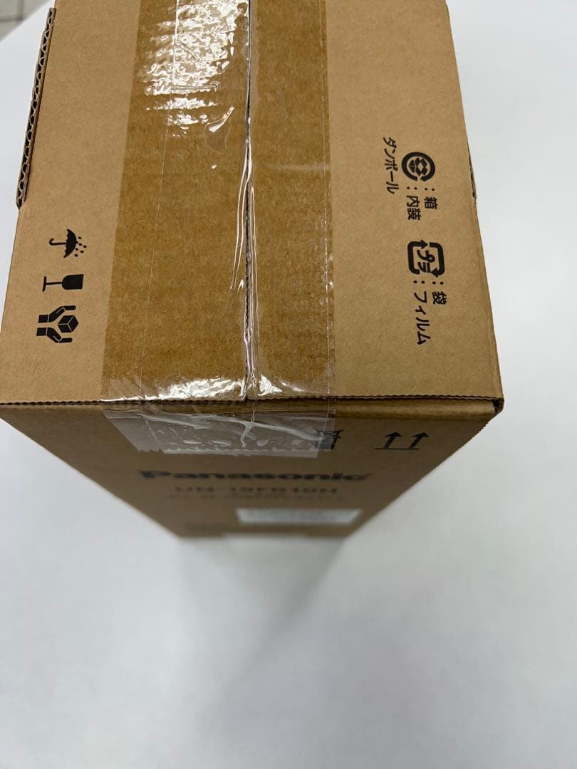 ポータブルテレビ　 UN-19FB10H