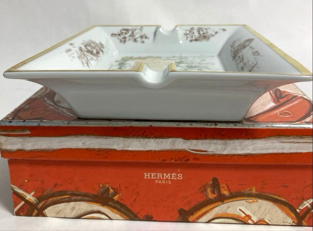 HERMES　エルメス アッシュトレイ 灰皿 小物入れ　鍵置き　ドッグ