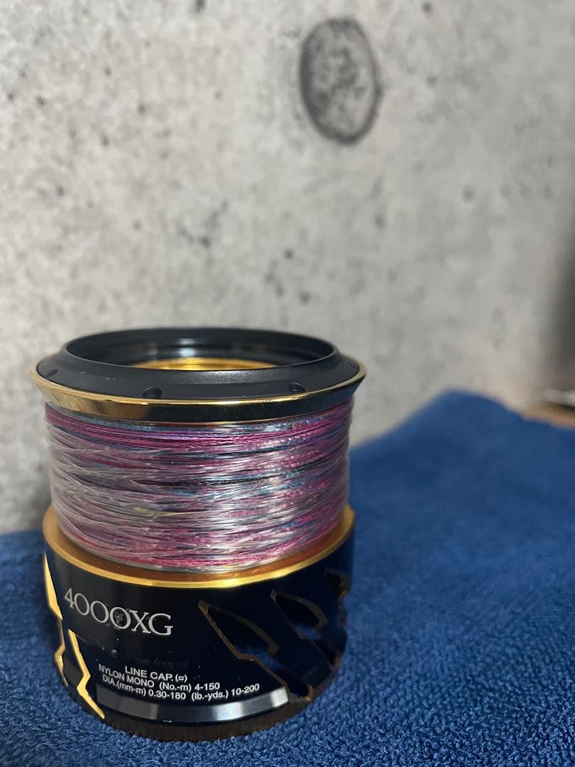 シマノ 20ツインパワー 4000XG純正スプール　PEライン付き