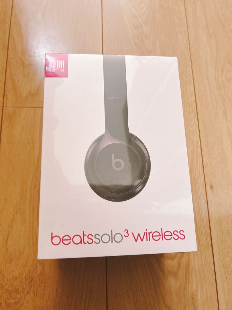 beatssolo3wireless グロスブラック　ビーツヘッドホン