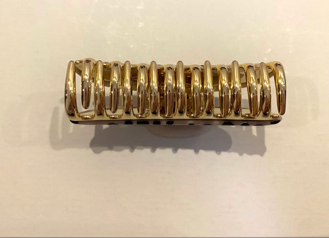 レア　acca クリップ　Mサイズ　ダルメシアン柄