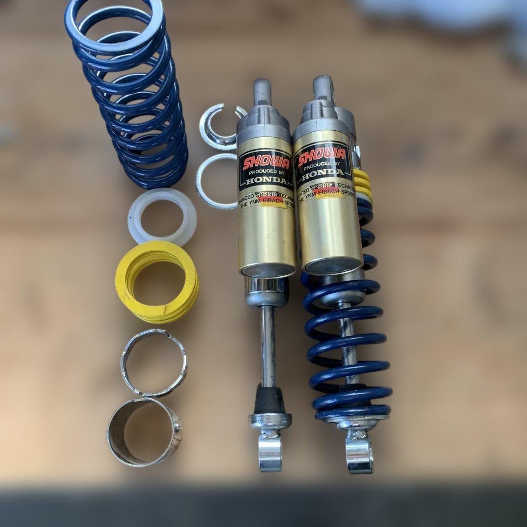 夜*ん様 SHOWA サスペンション 青 スプリング