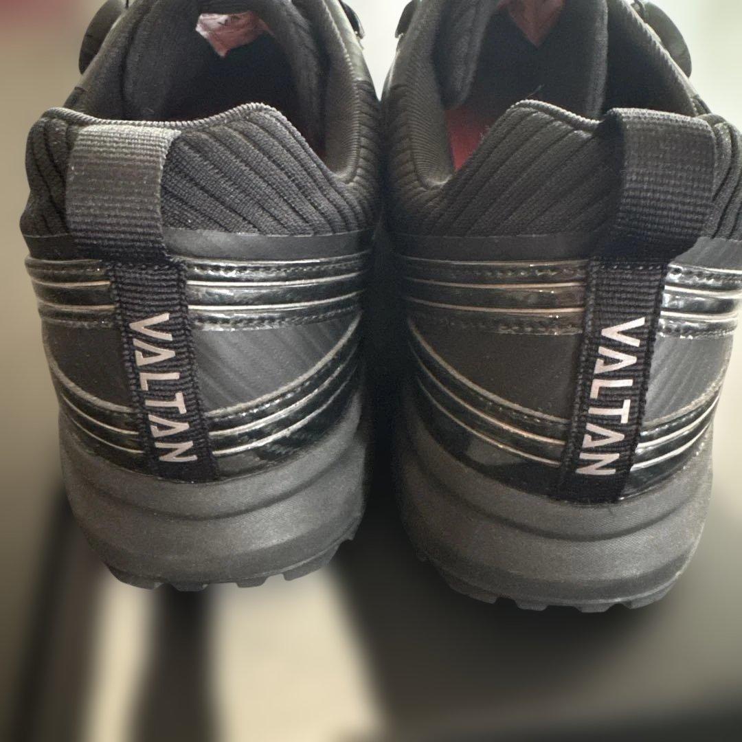 足袋ゴルフシューズ【VG34】ブラック×シルバー　28.5センチ