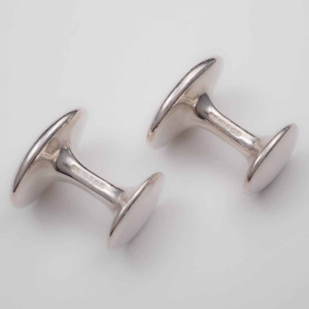 英国銀製品の証 01年製バーミンガムホールマーク タテオシアン シルバーカフス