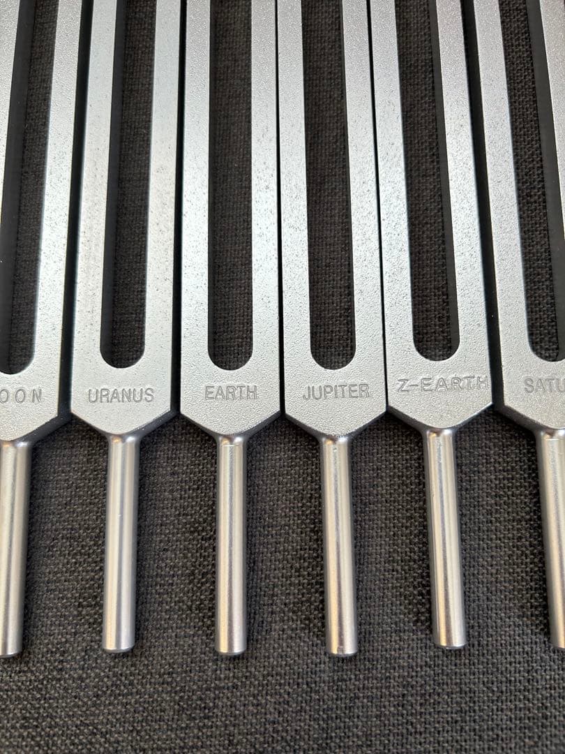 ドイツ製　惑星音叉　ハイフォーク　13本