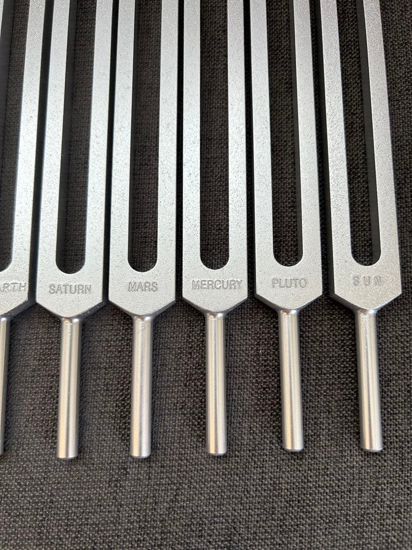 ドイツ製　惑星音叉　ハイフォーク　13本