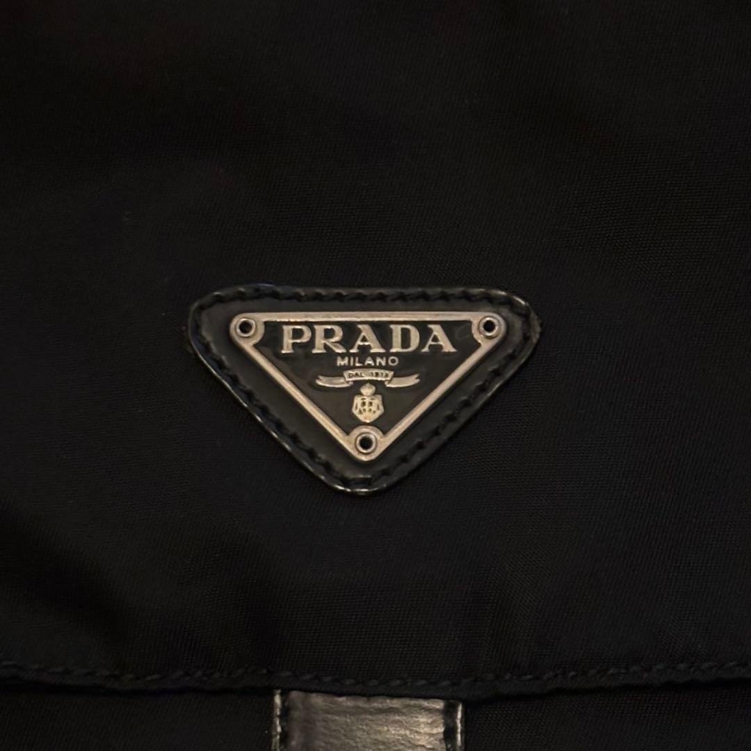PRADA 黒 ショルダーバッグ 製品ナンバーカード付き