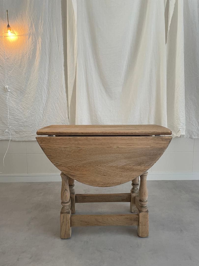 ドロップリーフテーブル　アンティーク　剥離