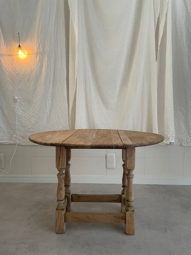 ドロップリーフテーブル　アンティーク　剥離