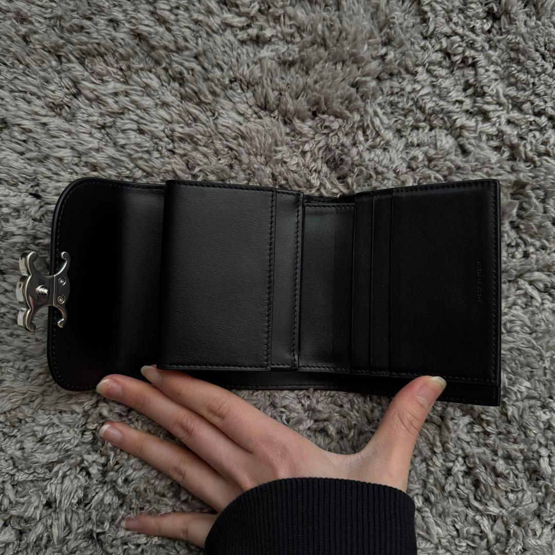 CELINEスモール フラップウォレット トリオンフ / シャイニーカーフスキン