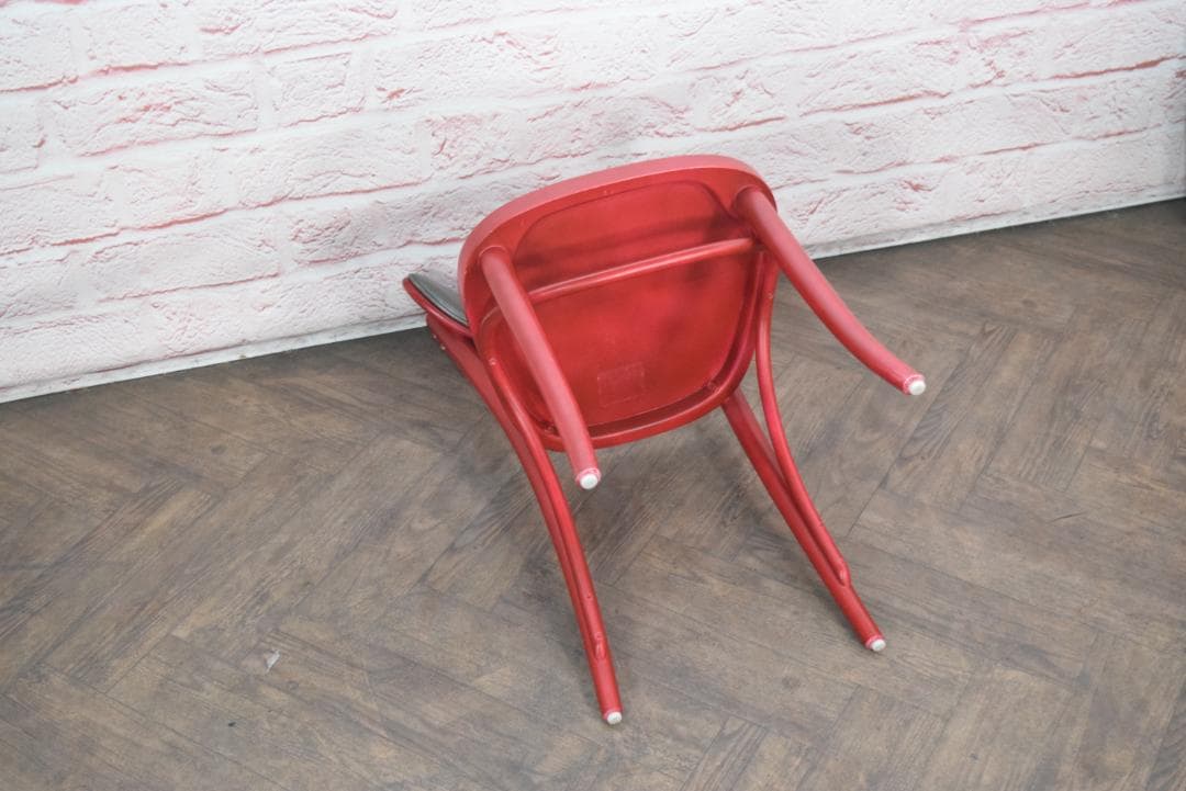 4点　TON/トン バナナチェア PVCクッション付き ダイニングチェア レッド