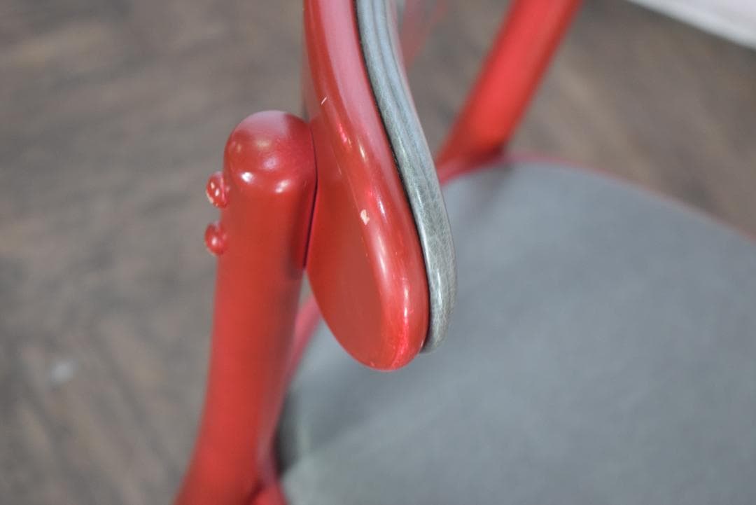 4点　TON/トン バナナチェア PVCクッション付き ダイニングチェア レッド