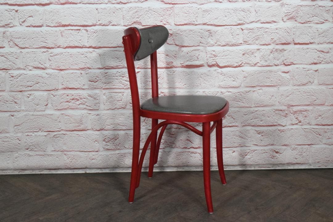 4点　TON/トン バナナチェア PVCクッション付き ダイニングチェア レッド