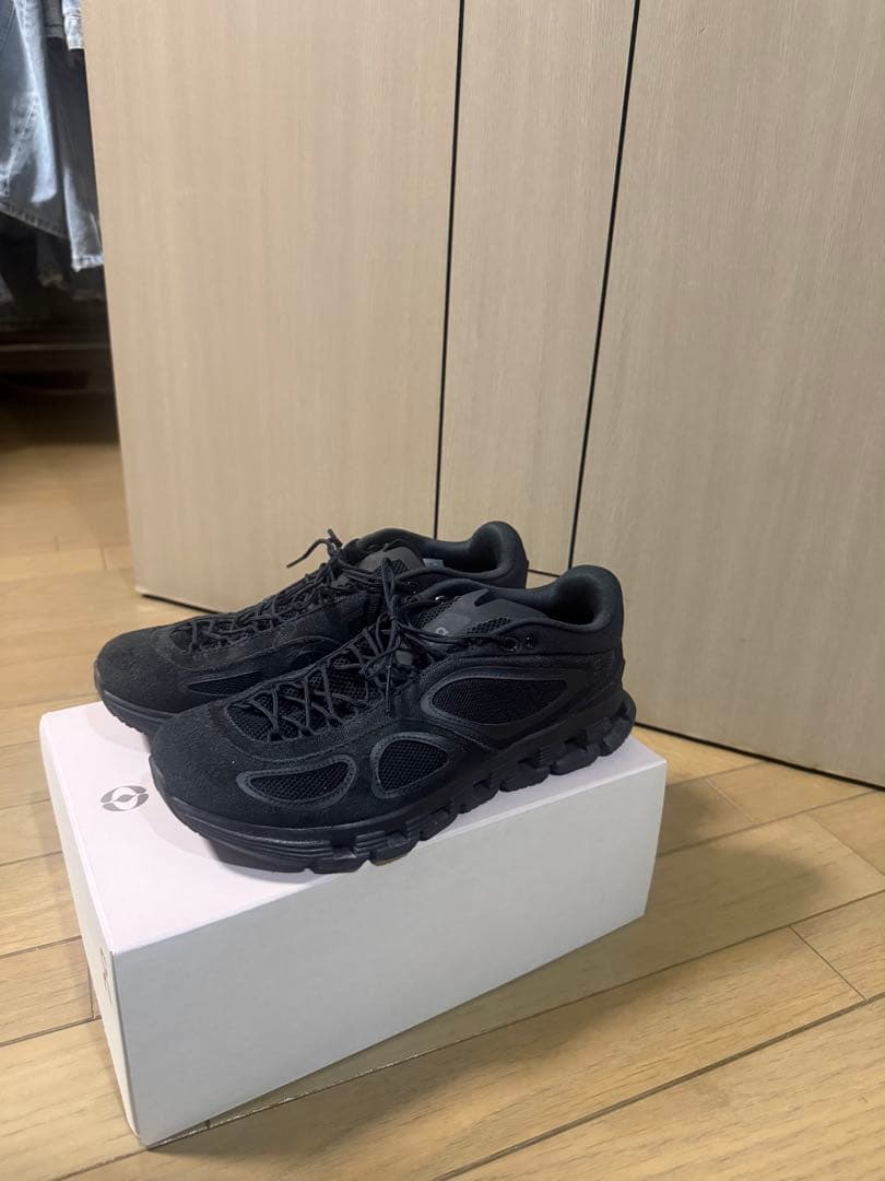 On Cloud X FKA (新品未使用、箱付き)