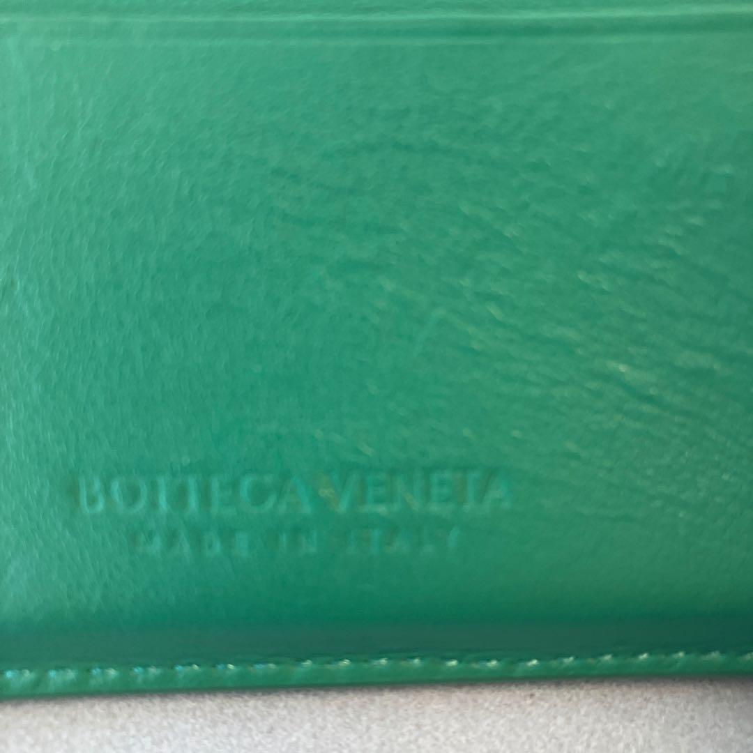 BOTTEGA VENETA カセット　マキシイントレチャート　二つ折り財布
