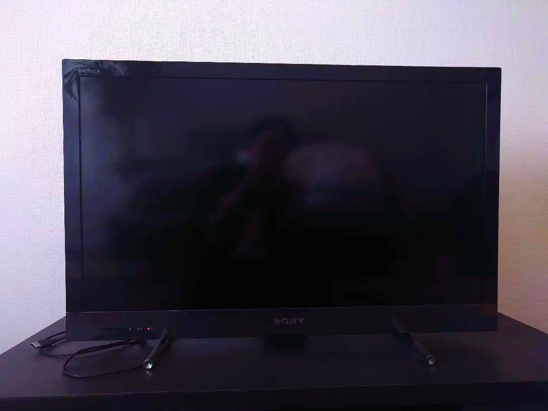 SONY BRAVIA　液晶テレビ 32型 配送込み