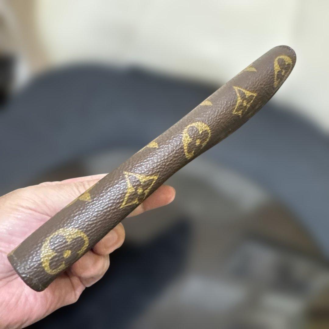 ②☆美品☆フラットタイプ♪サラ長財布