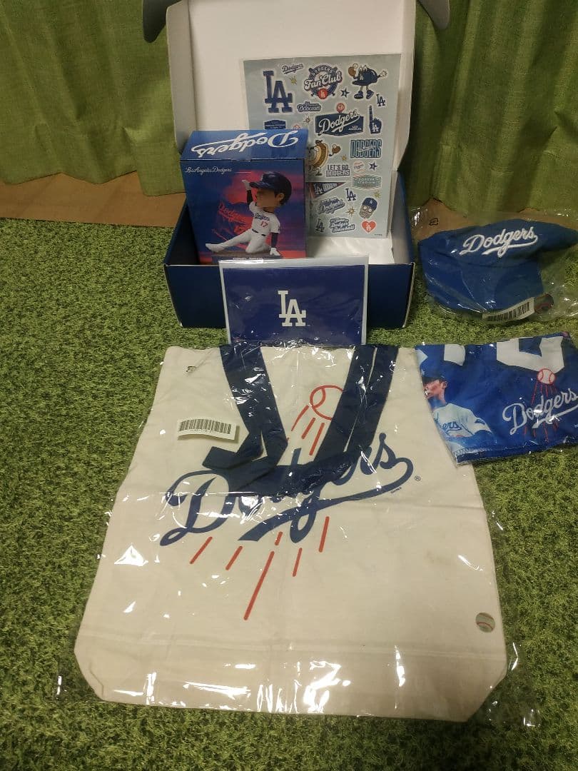 【新品】ドジャースファンクラブ入会記念グッズ フルセット6点