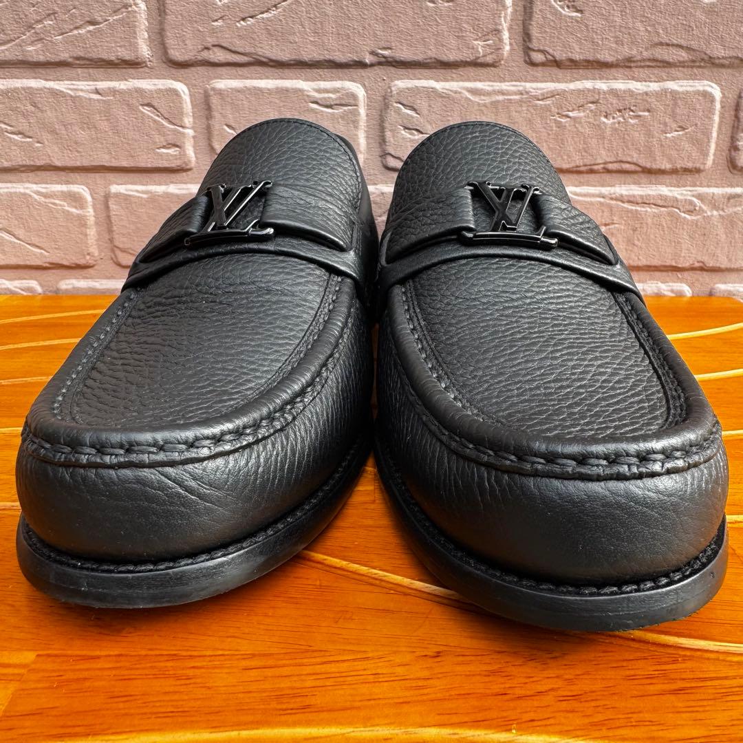 【極美品】ルイヴィトン 24年製 メジャーライン シボ革 レザーローファー