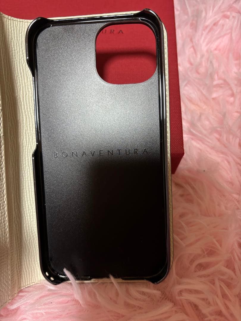 ボナベンチュラ　iPhone15 ダイアリーケースノブレッサレザー