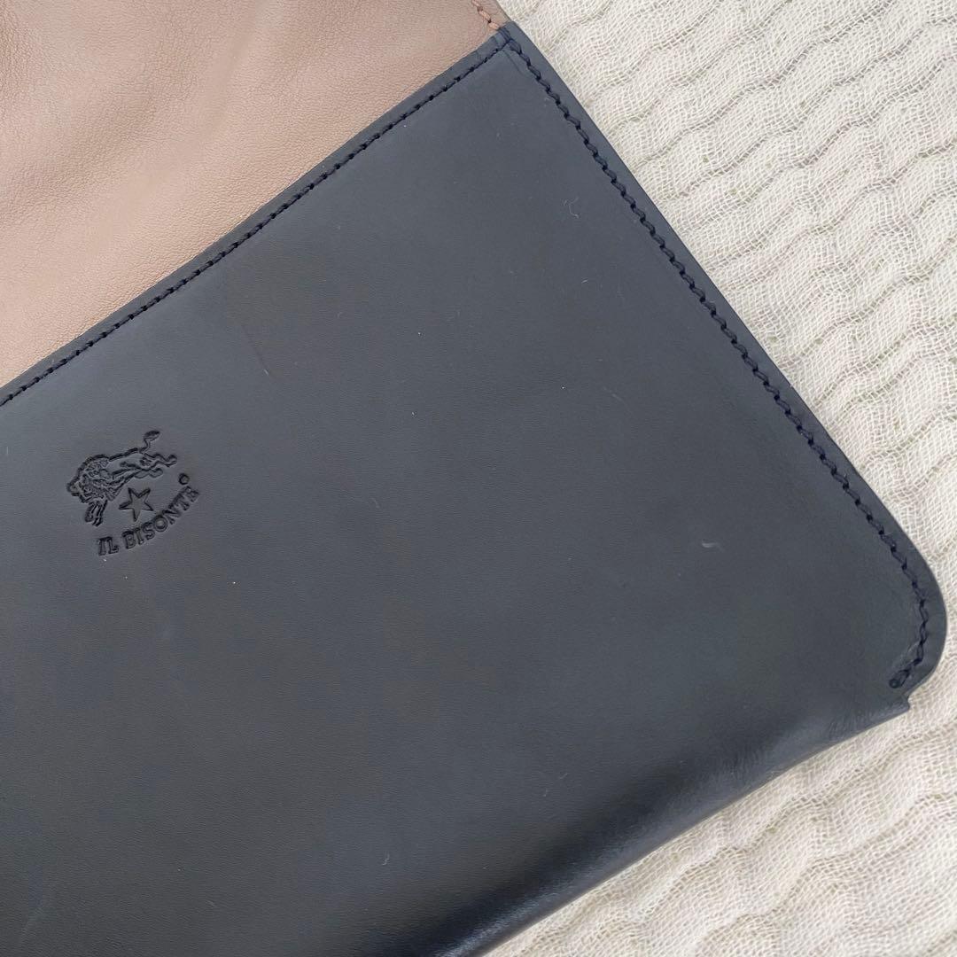 お値下げ中　イルビゾンテ　レザーショルダーバッグ ベージュと黒