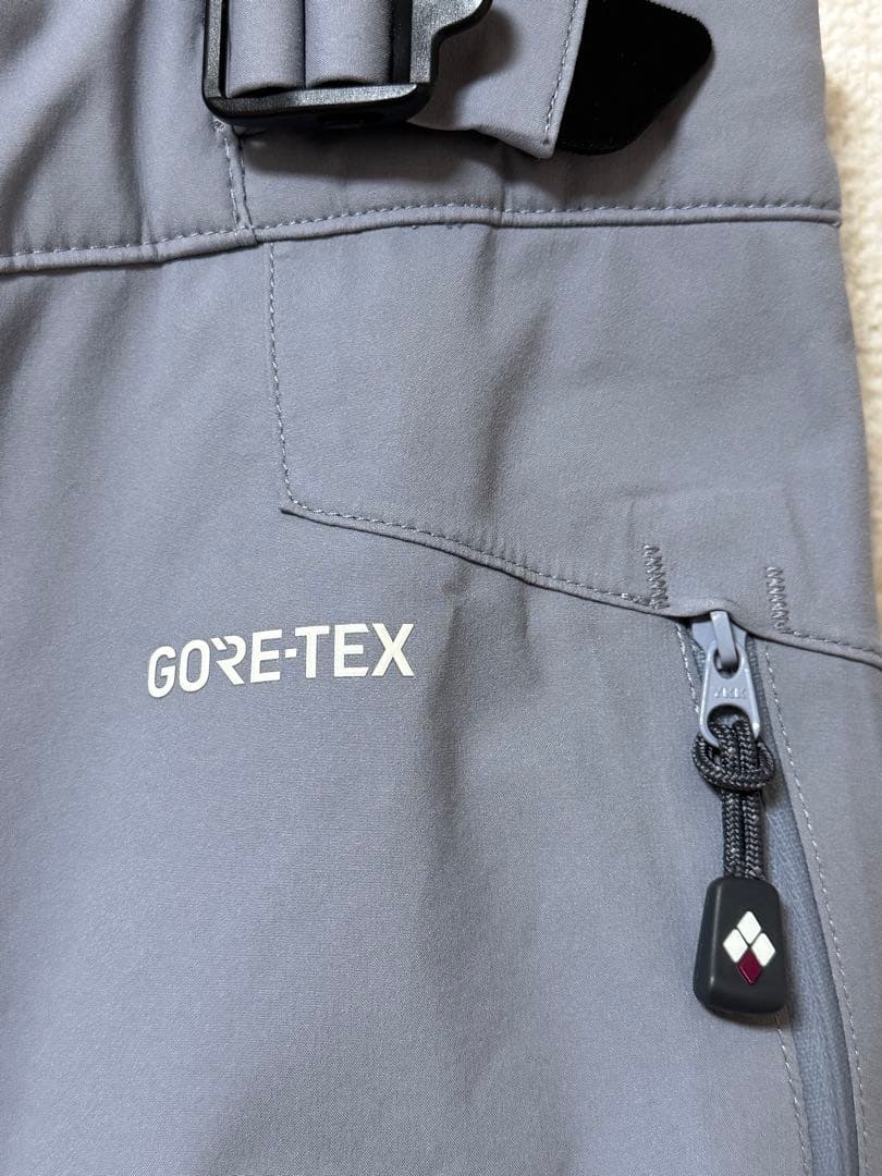 美品 モンベル スキーウェア パンツ レディース L-S（L ショート丈）