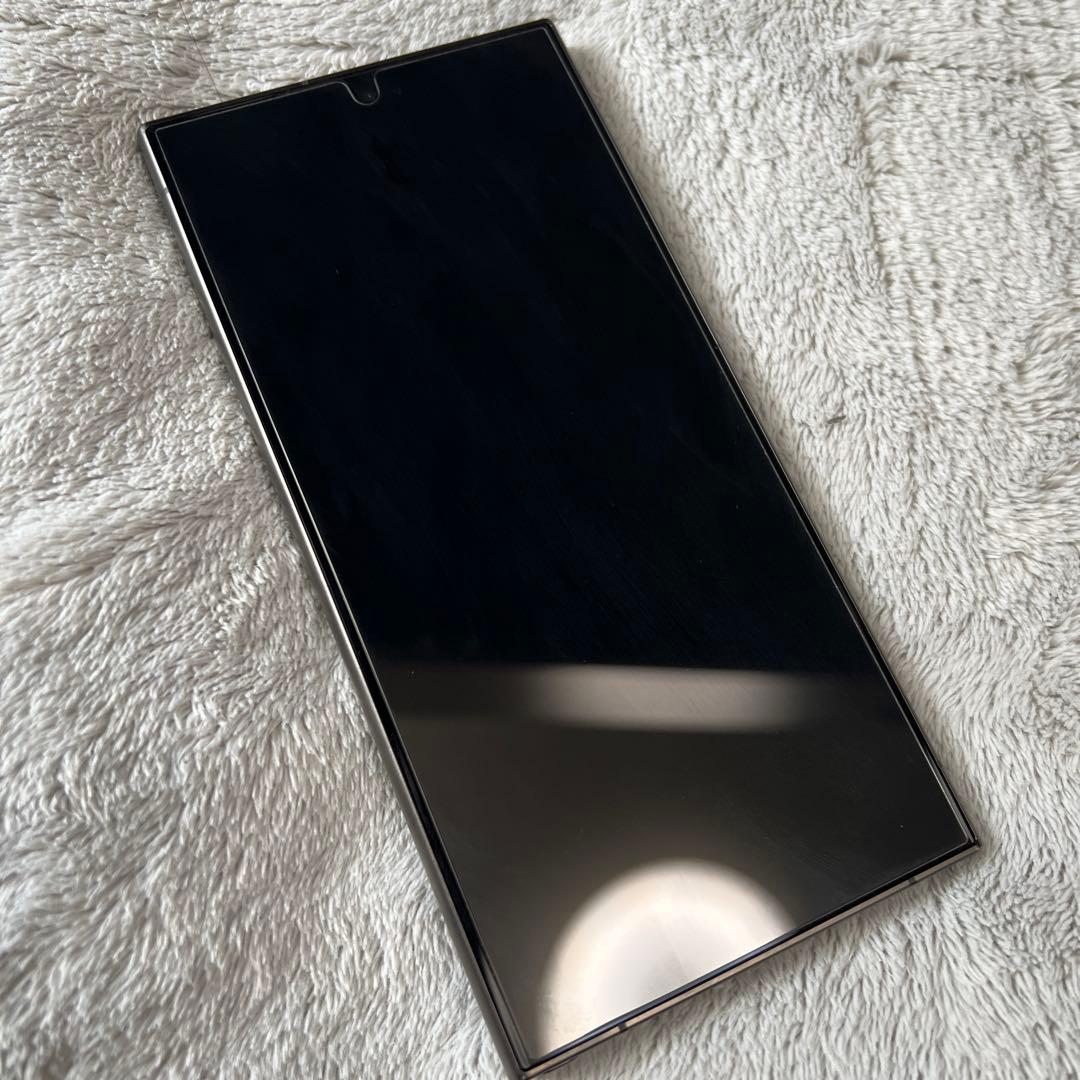 Samsung Galaxy S24 Ultra 本体