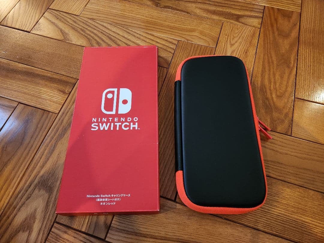 【美品】Nintendo Switch本体+おまけ(ケース、ハンドル)