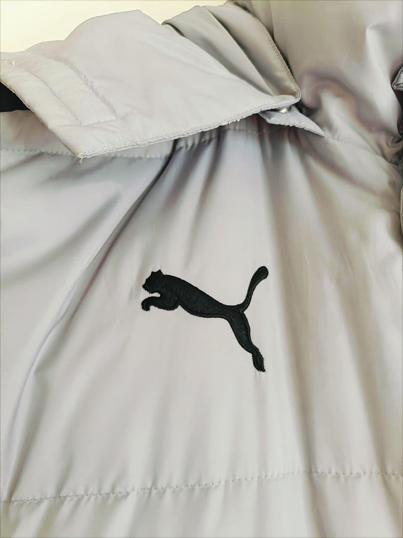 ♥超美品♥PUMAダウンロングベンチコートグレーXOサイズ　 フード・ポーチ付き