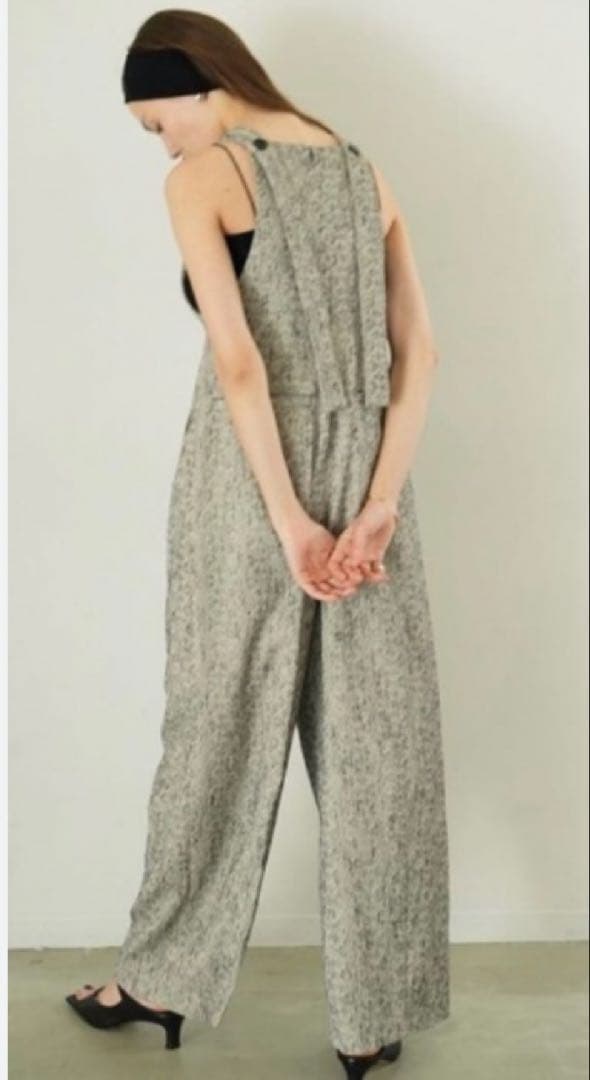 極美品　CLANEクラネ2024COCOON SALOPETTE PANTS