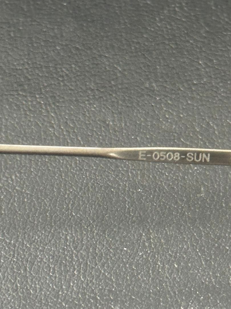 EYEVAN サングラス ケース付き