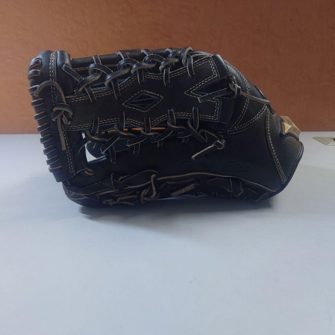 MIZUNOグローバルエリート硬式左外野手用