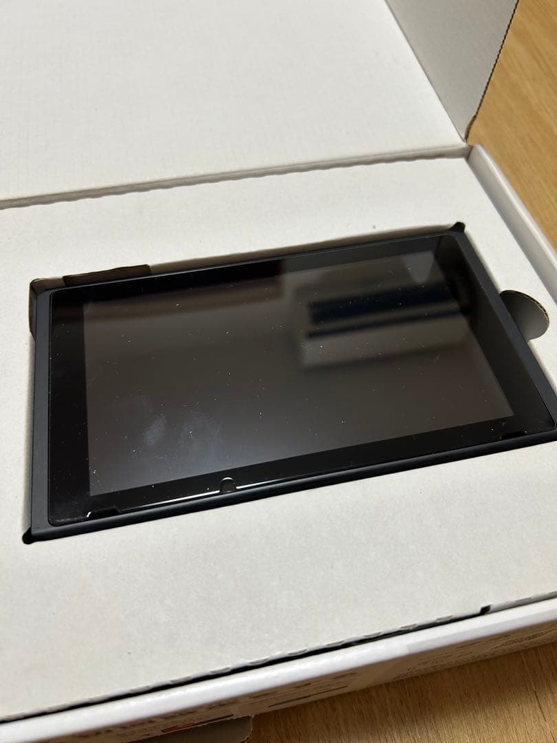 24時間以内発送！Nintendo Switch 本体 プロコン付き