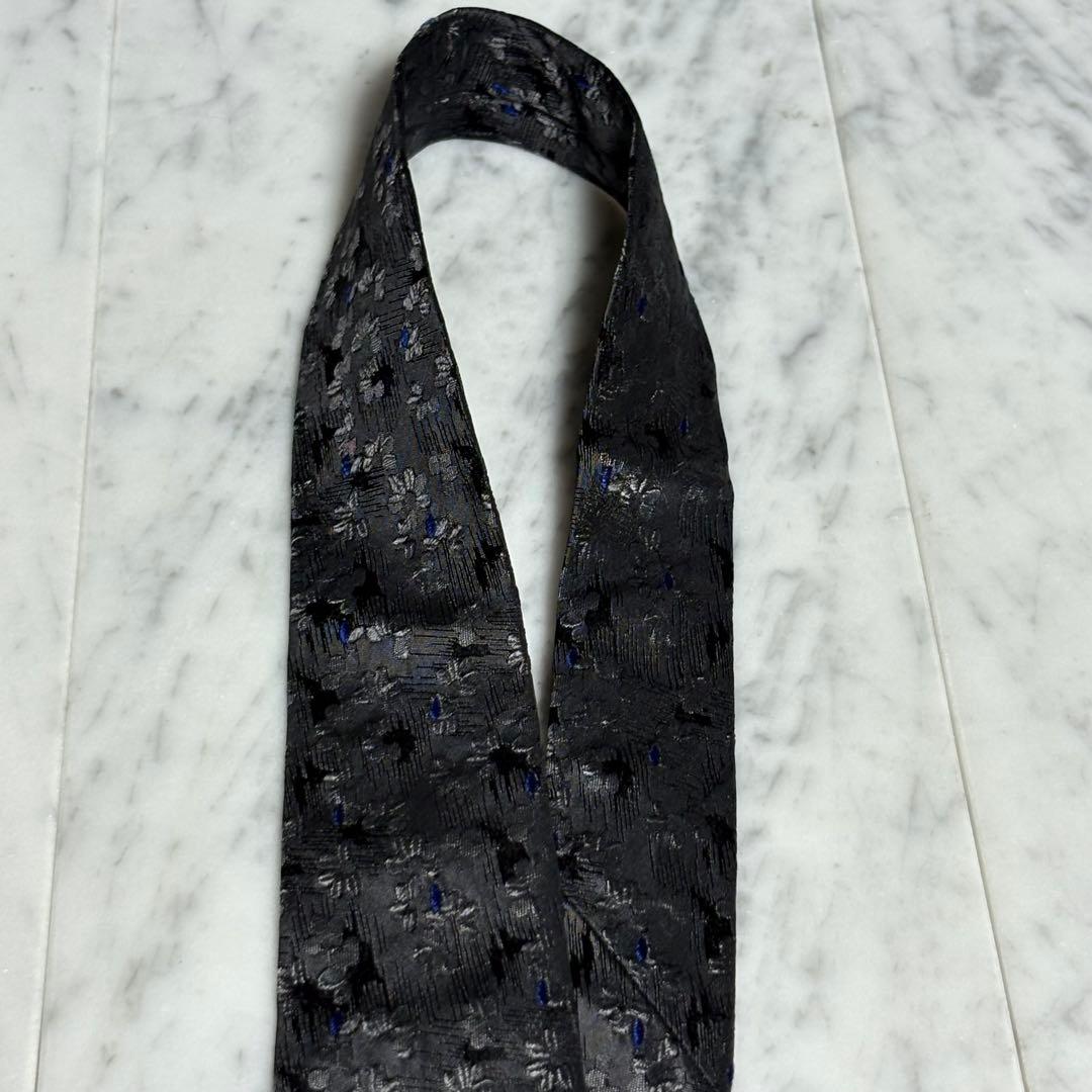 Ermenegildo Zegna ネクタイ グレー ブラック 花柄系