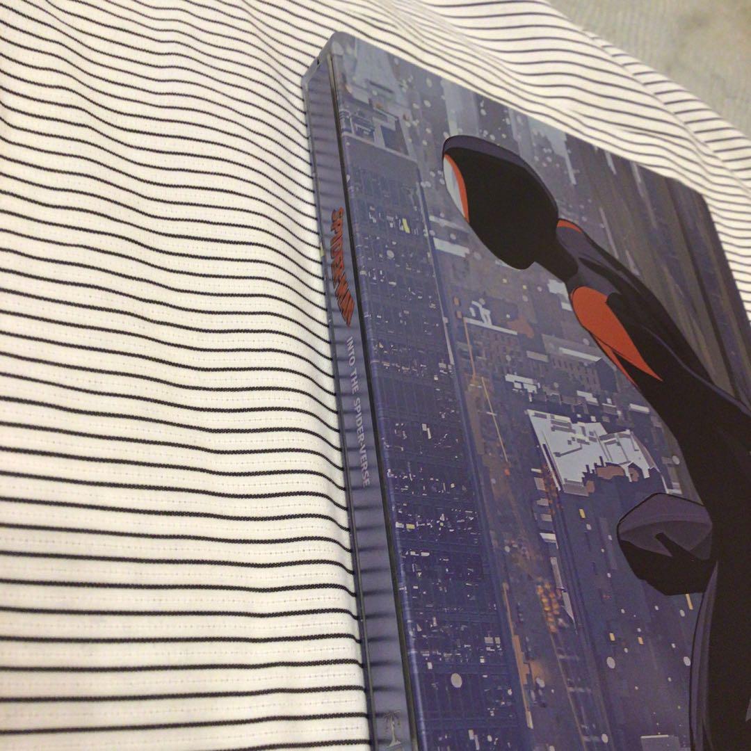 スパイダーバース　スチールブック