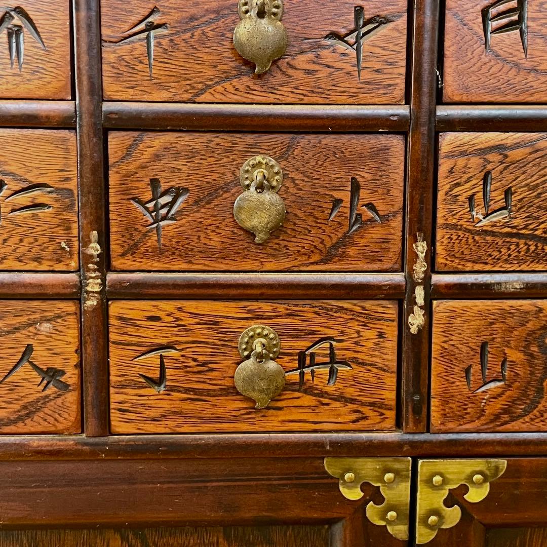 古美術 李朝家具 薬箪笥 ヤクジャン 引き出し 戸棚 レトロ 木製 アンティーク