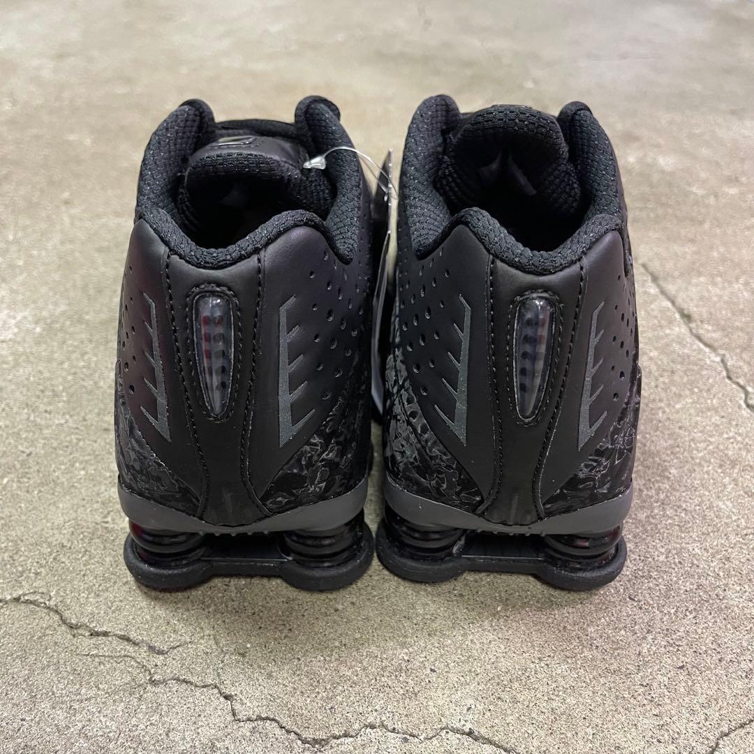 Nike Women's Shox R4 HV0934-002 23.5㎝