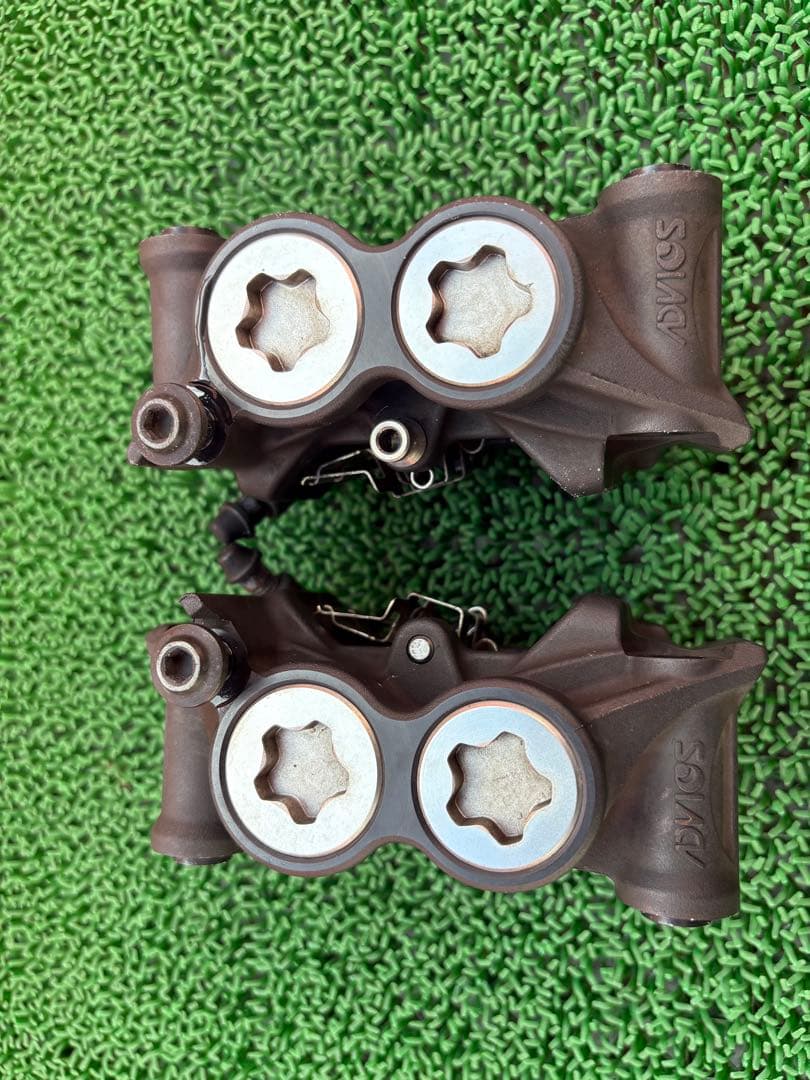 BN6 純正ブレーキキャリパー 左右2個セット