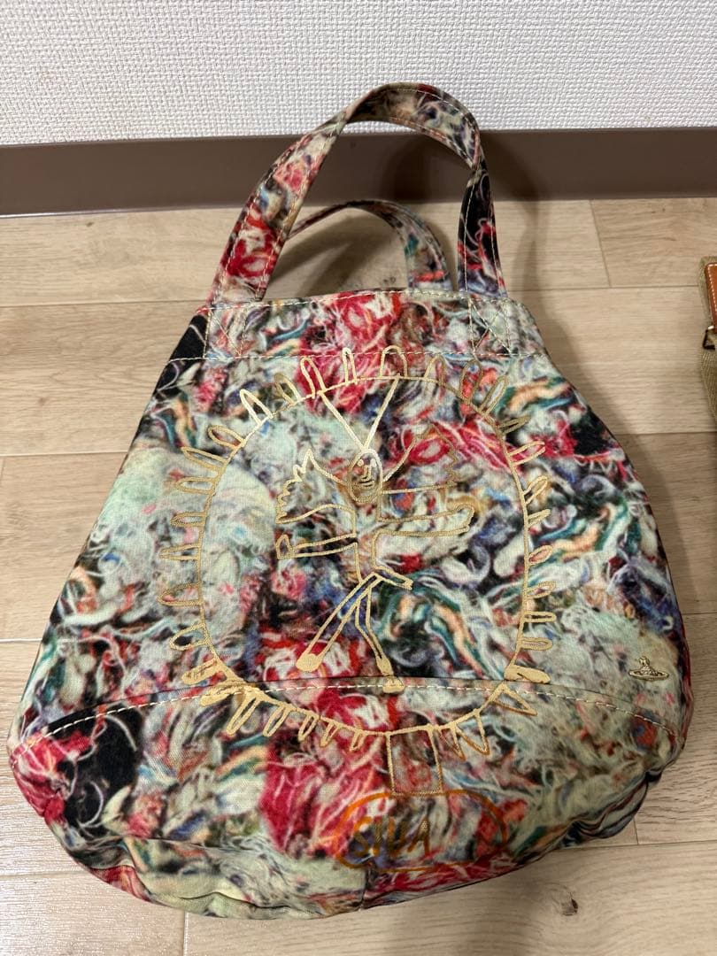 Vivienne Westwood／ショルダー付きトートバッグ