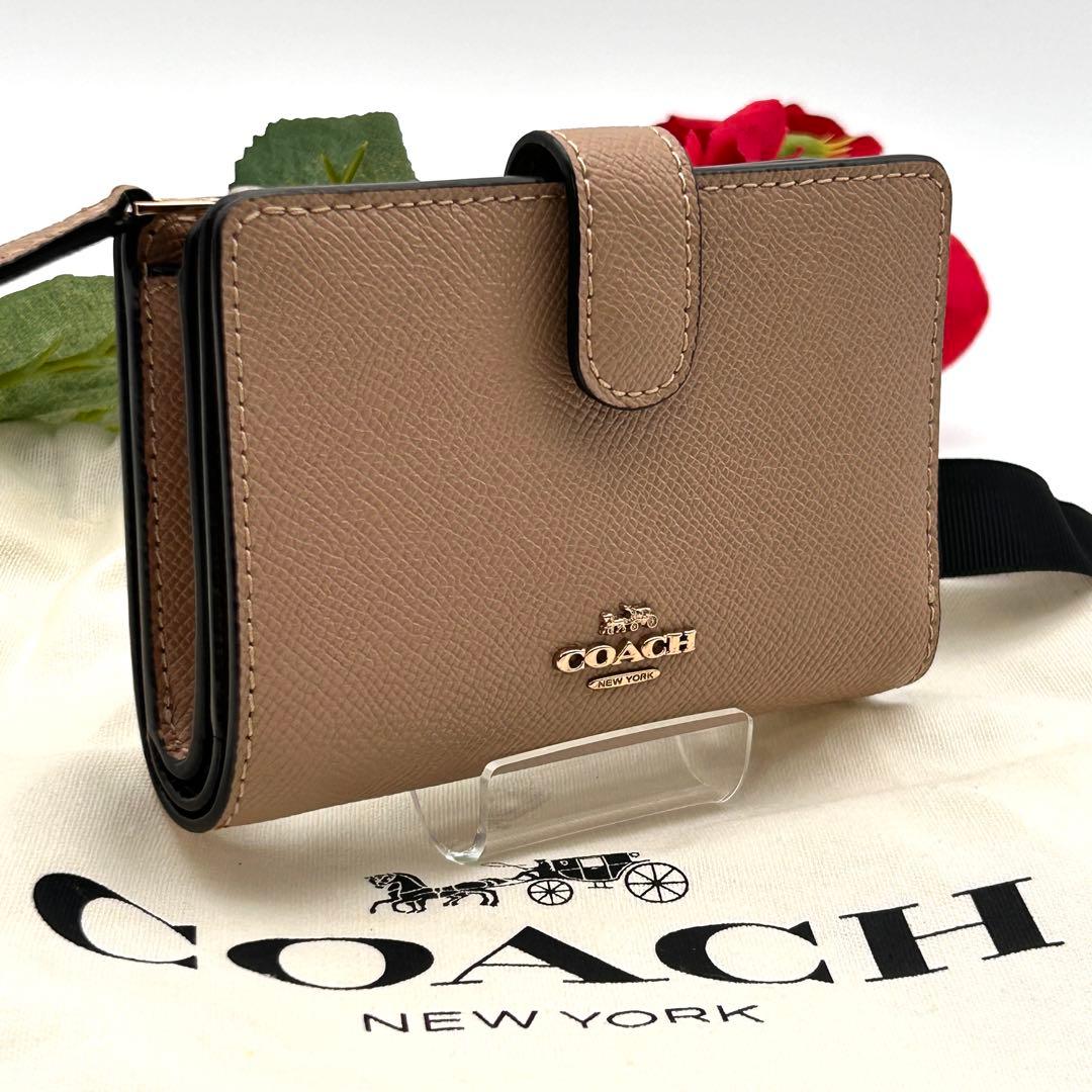 ✨美品✨ COACH コーチ 二つ折り財布 ベージュ 折り財布