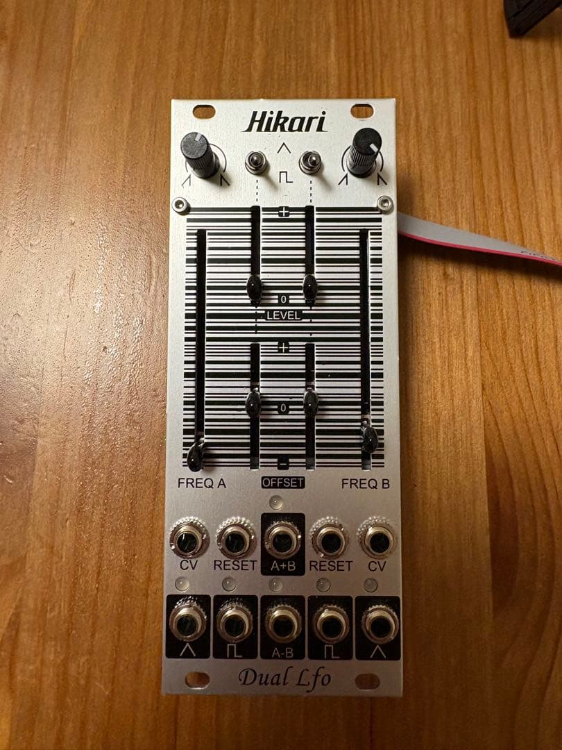 ラ*る様 Hikari Instruments Dual LFO