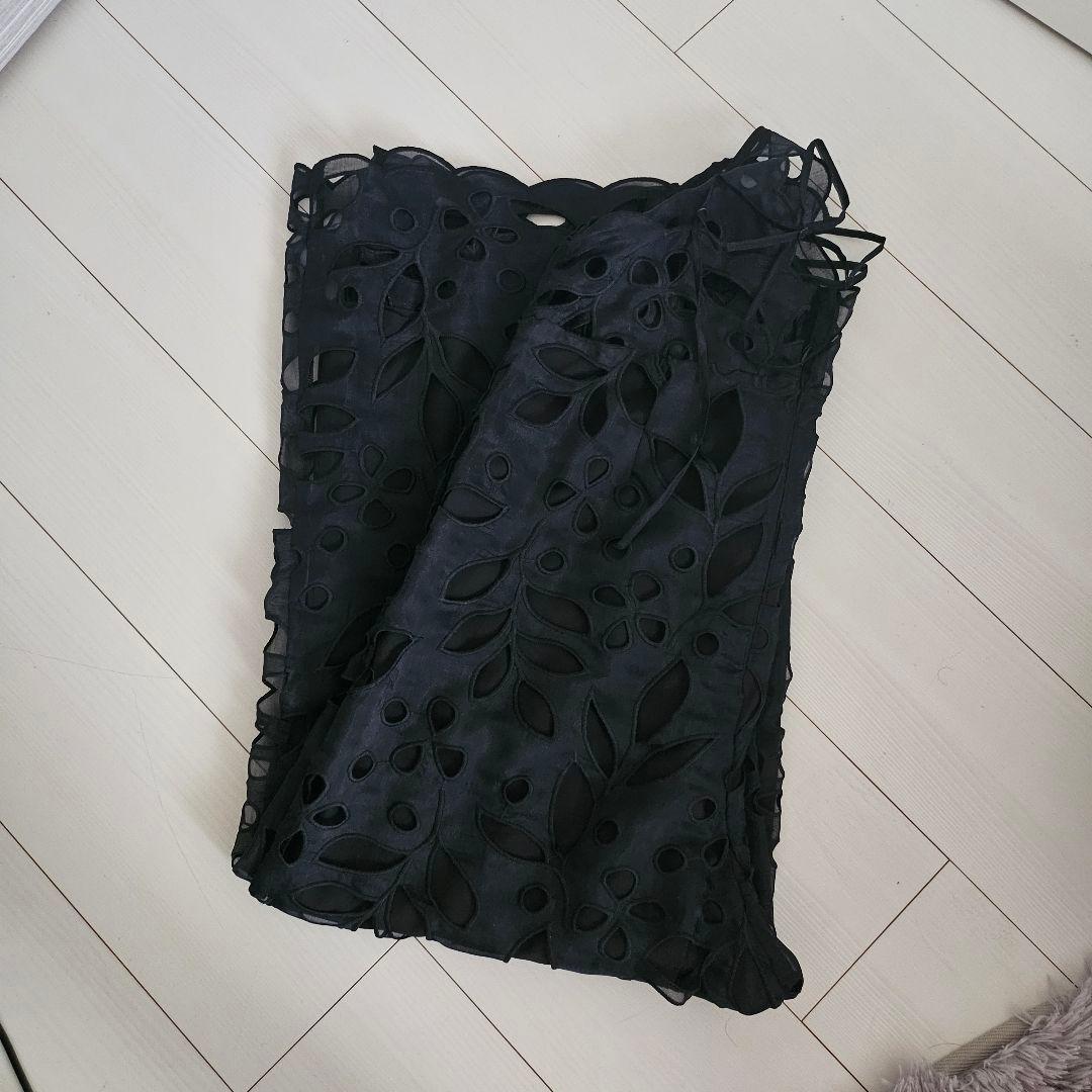 マイストラーダ 新品未使用 エンブロイダリーロンパース 黒