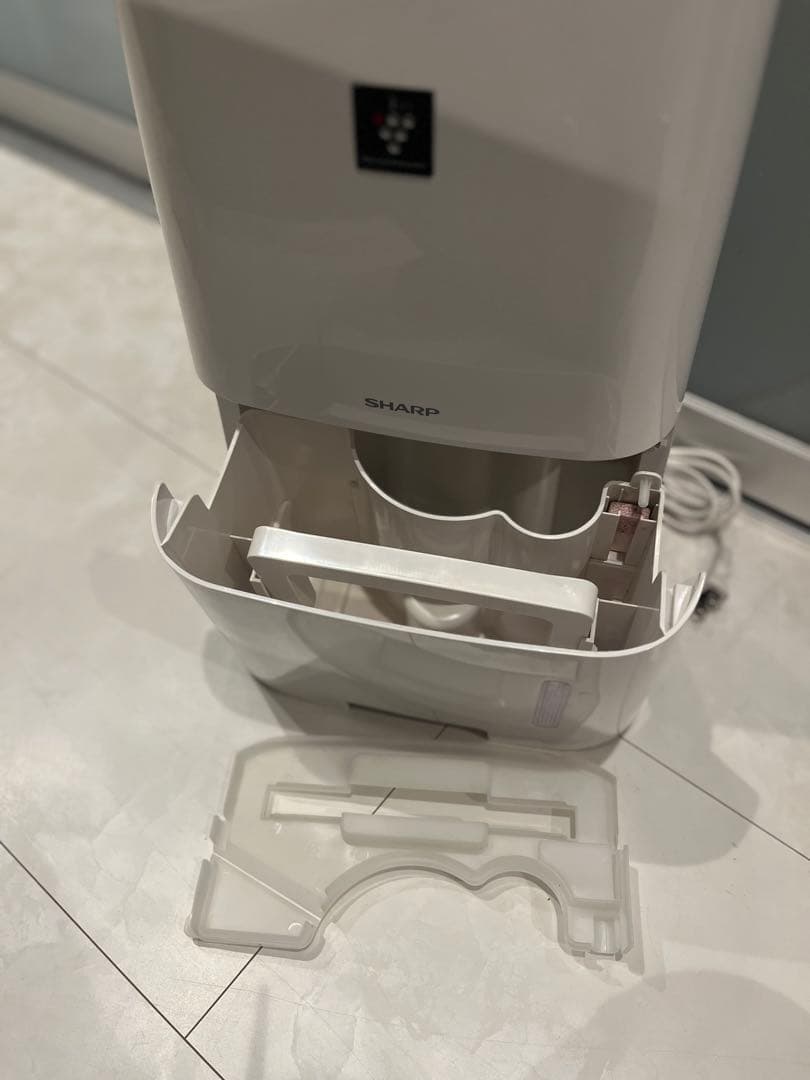 SHARP シャーププラズマクラスター除湿機　CV-F71-W