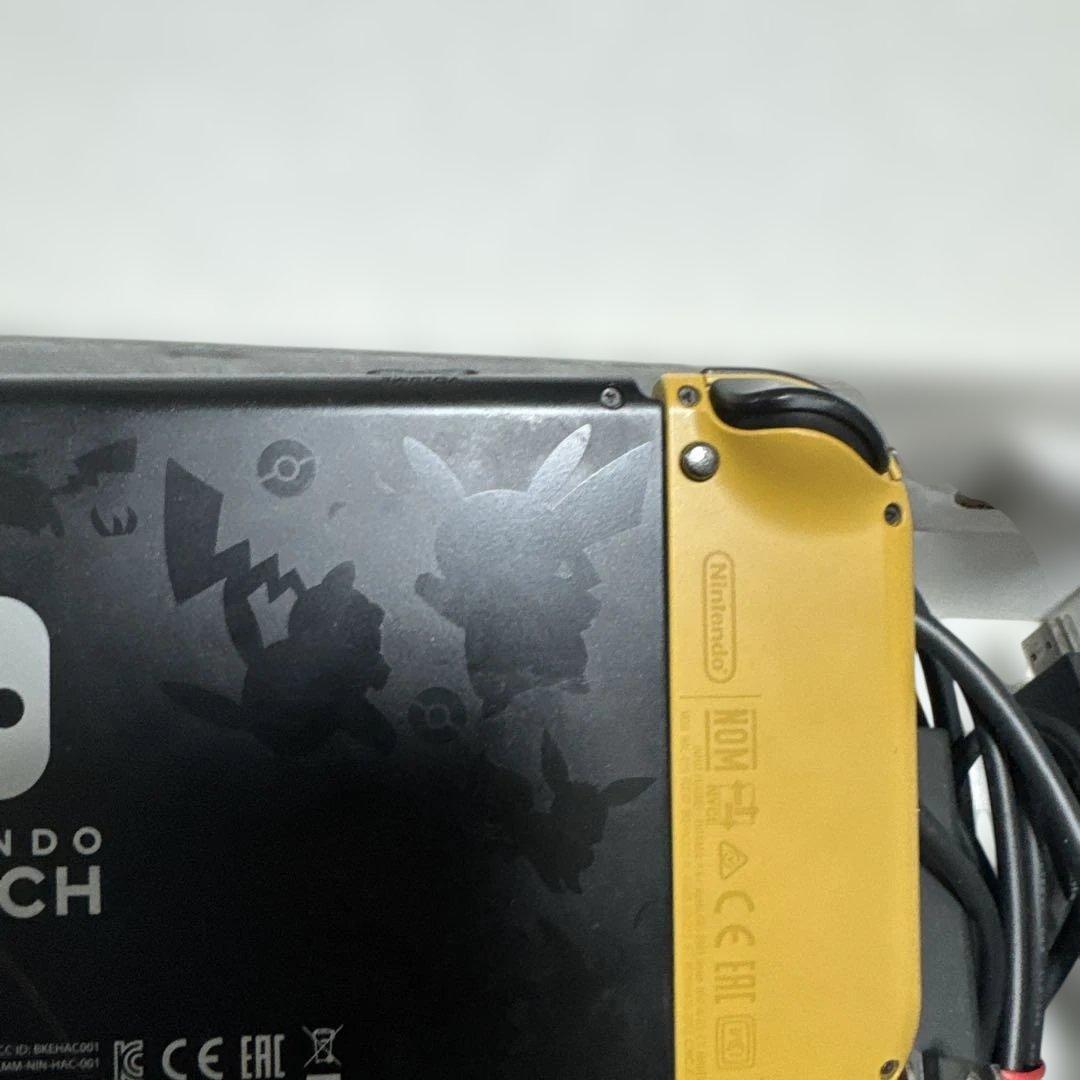 Nintendo Switch 本体 ピカチュウイーブイデザイン