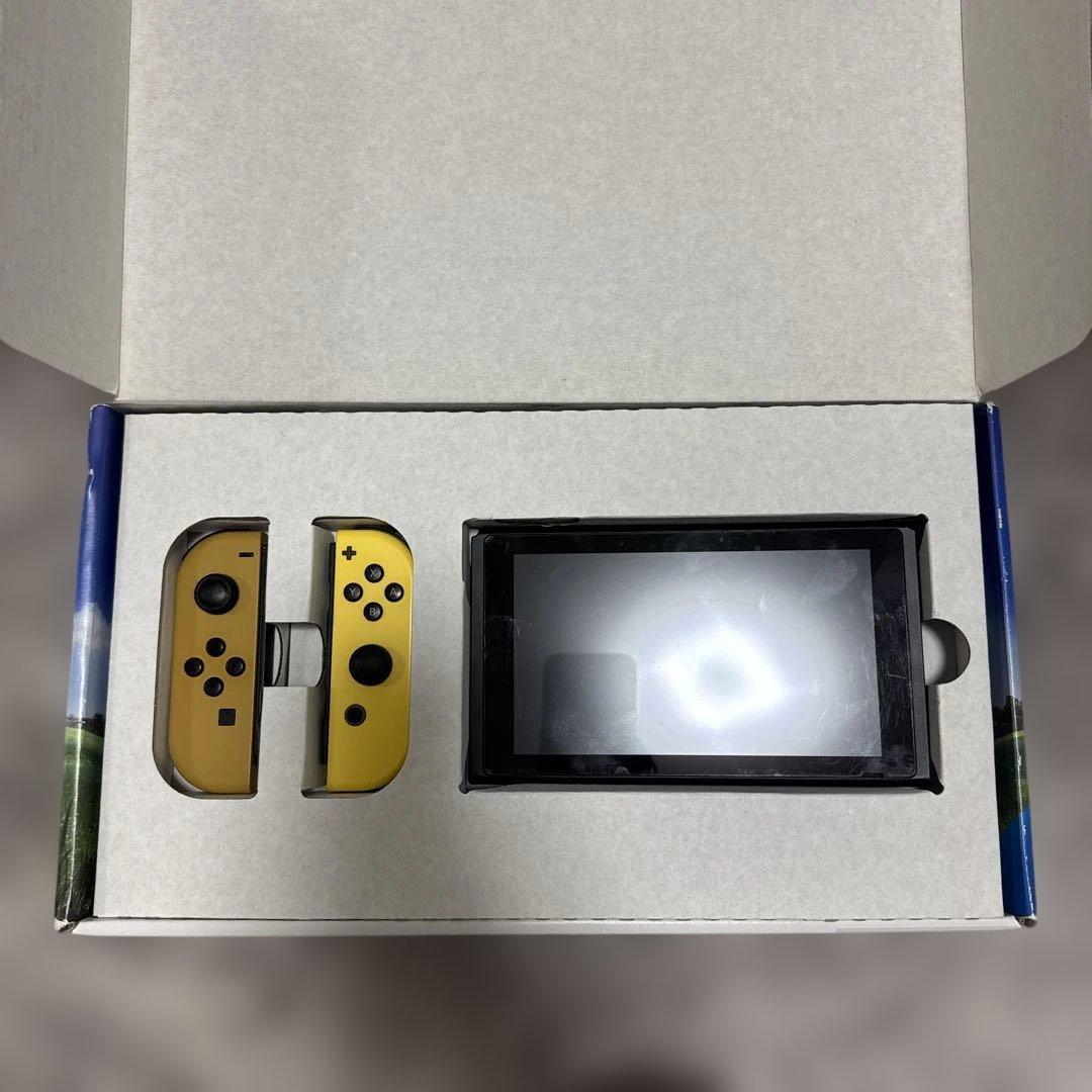 Nintendo Switch 本体 ピカチュウイーブイデザイン