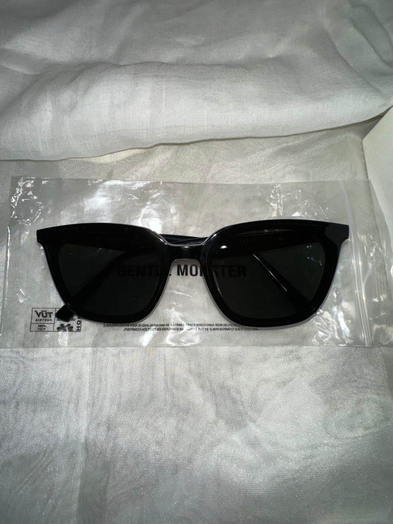 小物 w Gentle Monster LILIT01